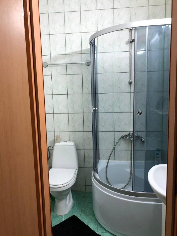 Apartment Karpintsa Lviv Bagian luar foto